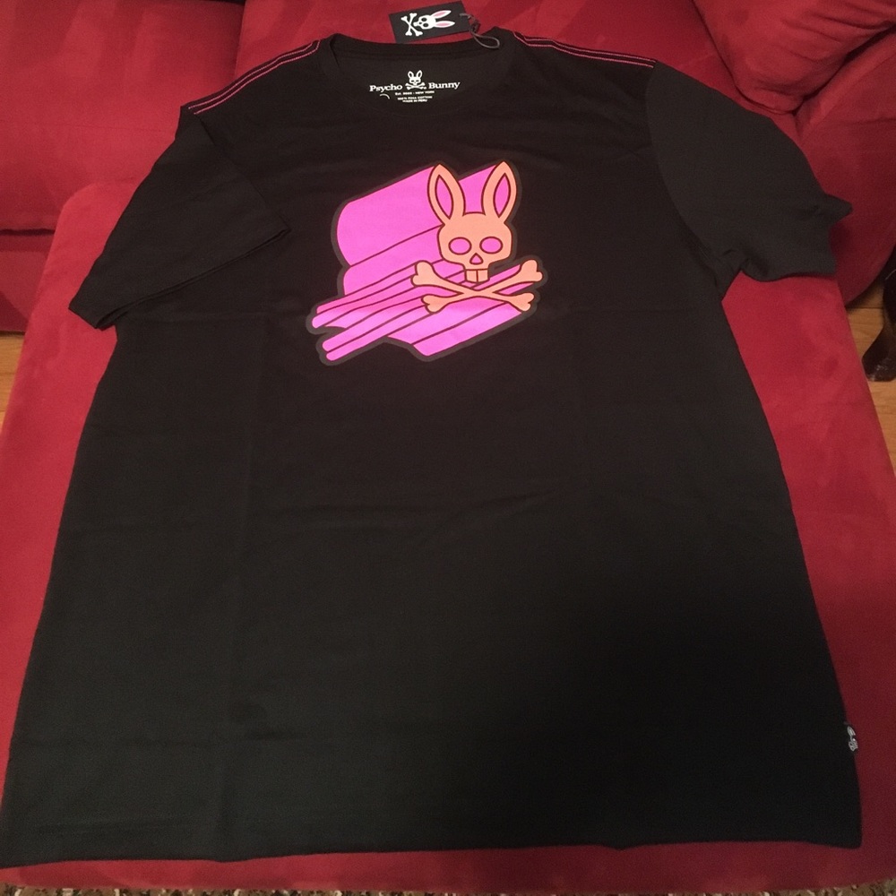 Psycho Bunny black and pink Tee-shirt. Size 7 (XL). New and authentic.